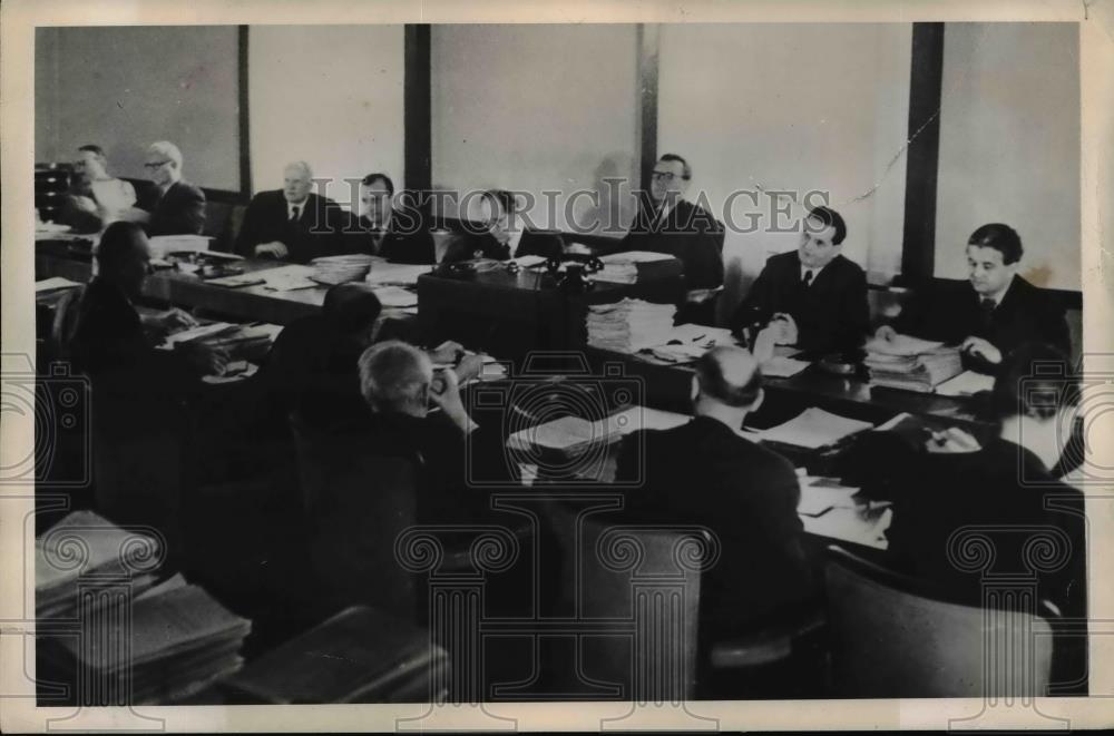 1948 Press Photo First Session of Communist Dominates Cabinet of Czechoslovakia. - Historic Images