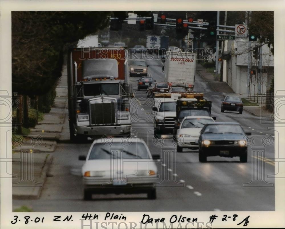 2001 Press Photo Clark County Traffic - orb05480 - Historic Images