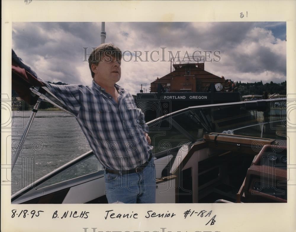 1995 Press Photo Matt Nichols with boat - ora70660 - Historic Images