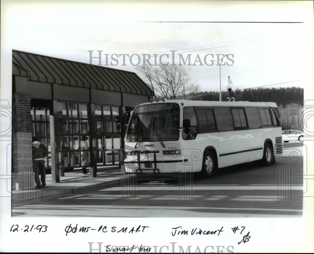 1993 Press Photo Bus, Oregon - orb07454 - Historic Images