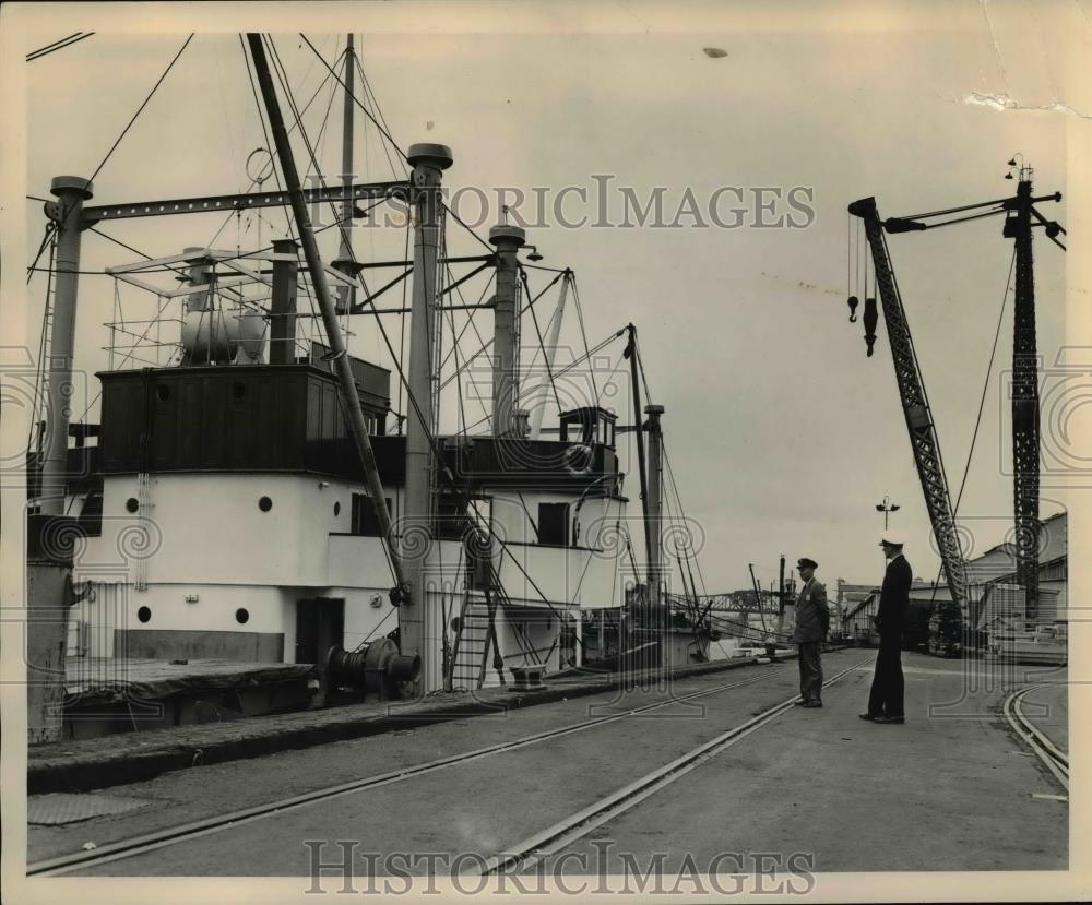 1948 Press Photo Portland Waterfront Strike - orb57068 - Historic Images