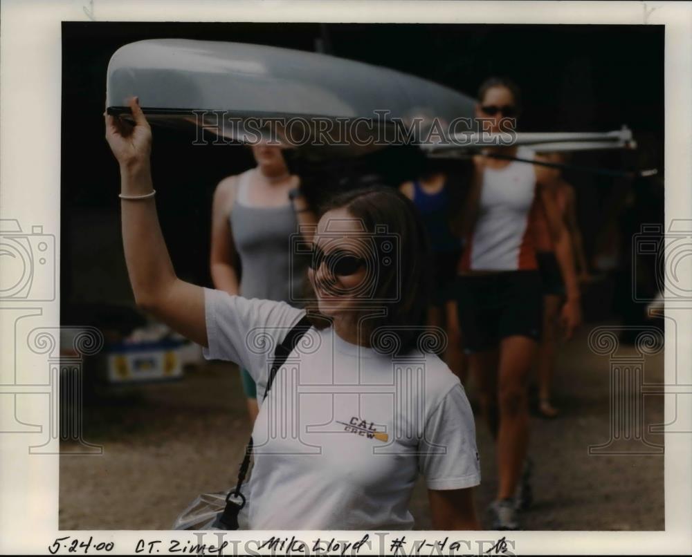 2000 Press Photo Melissa Zimel and her Canoe - orb00880 - Historic Images