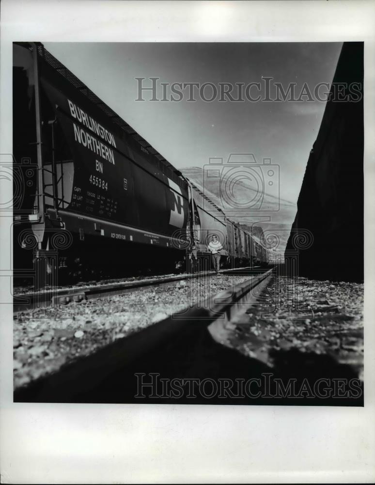 1972 Press Photo Burlington Northern Railroad - orb44154 - Historic Images