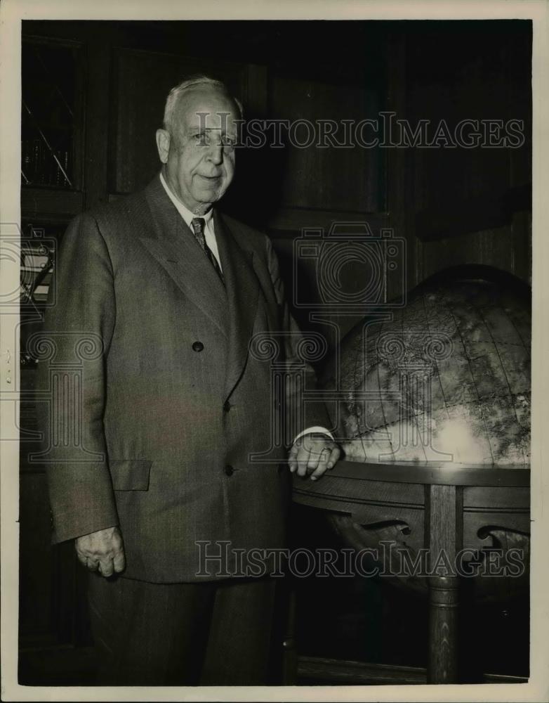 1950 Press Photo Paul Weeks Litchfield, Chairman of the Board, Goodyear Tire - Historic Images