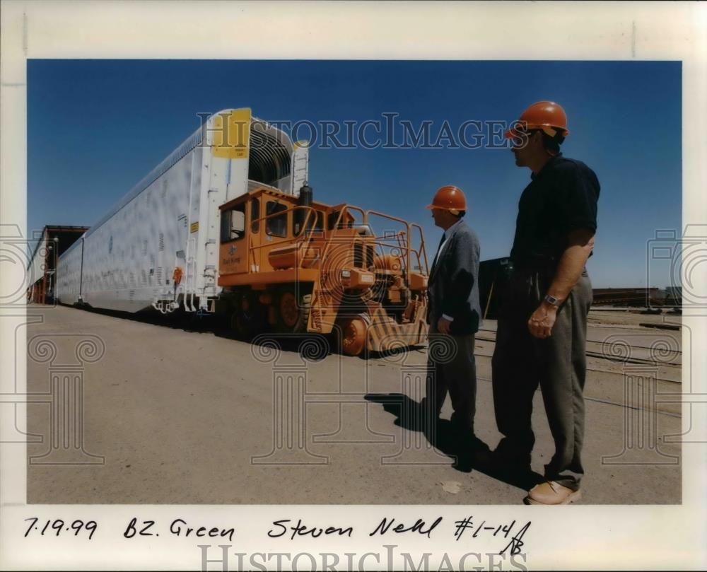 1999 Press Photo Railroad Car - orb36242 - Historic Images