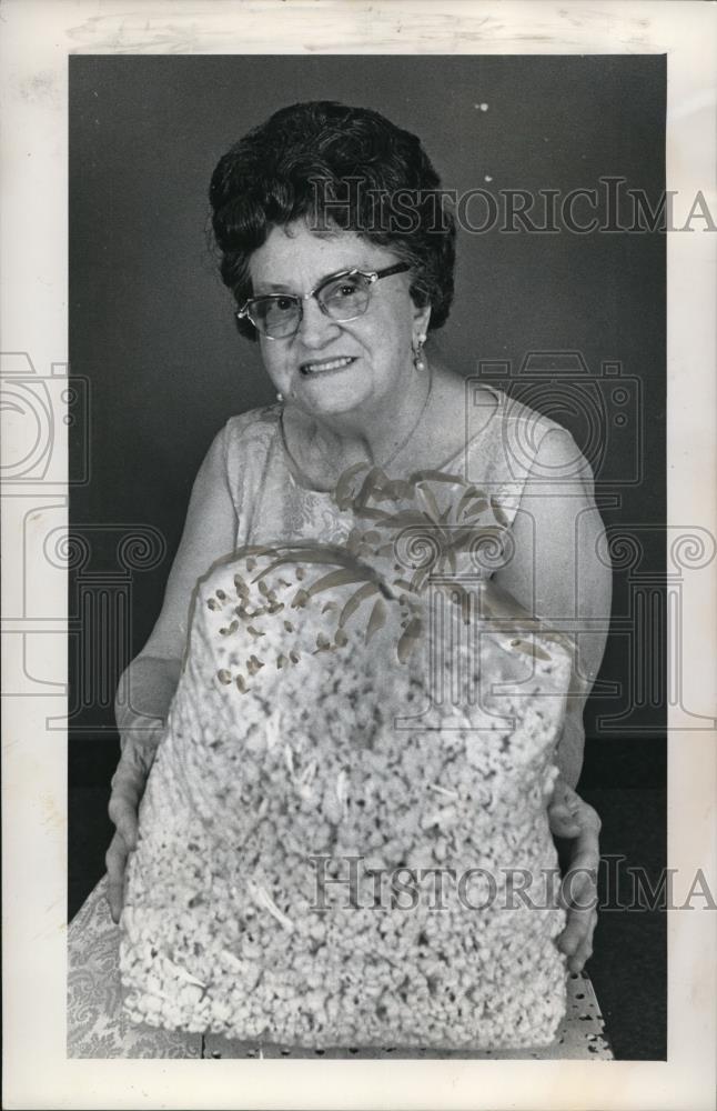 1970 Press Photo Funeral Held For Rose Moyer - ora63726 - Historic Images