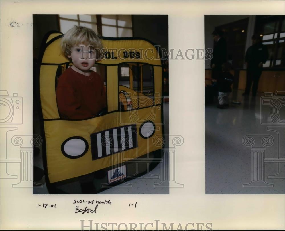 2001 Press Photo Child Care Healthy Start Program - orb05575 - Historic Images