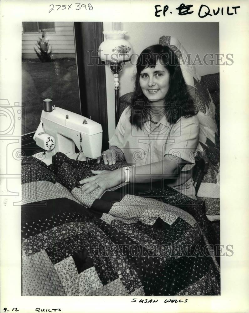 1990 Press Photo Susan Weils, teaches quick quilting techniques ora9