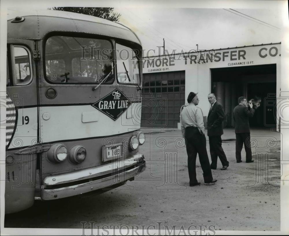 1960 Press Photo Oregonian strike investigationWymore Transfer Co. te