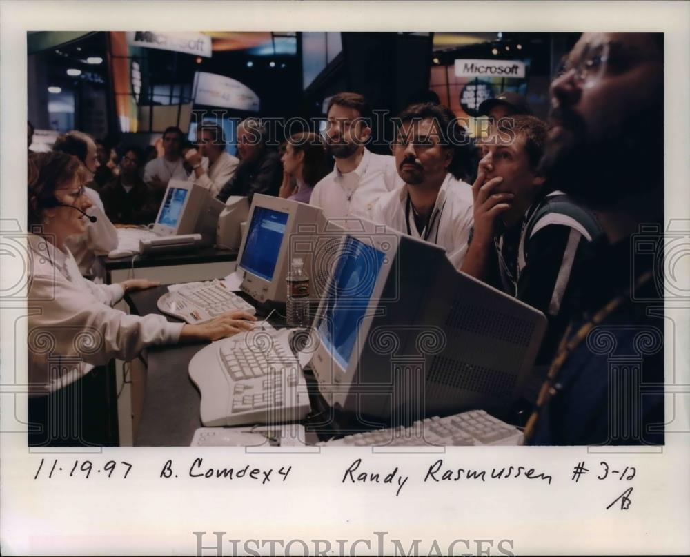 1997 Press Photo Comdex Computer - orb08430 - Historic Images