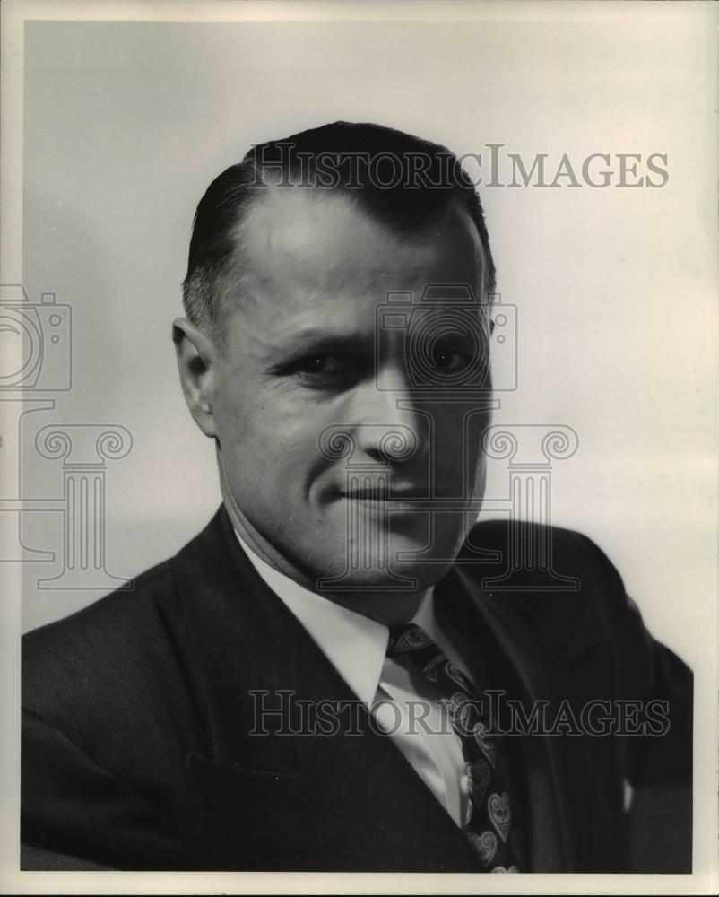 1966 Press Photo Roy W Scheufele retired executive asst. North Pac Division Army - Historic Images