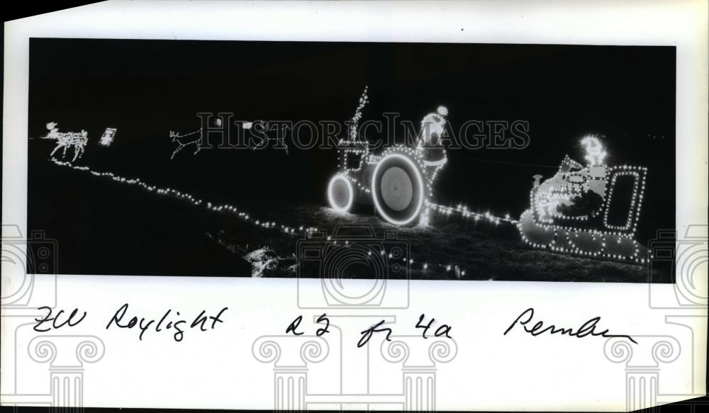 1993 Press Photo Christmas lights - orb25850 - Historic Images