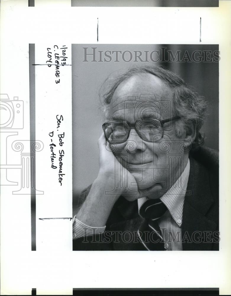 1993 Press Photo Sen. Bob Shoemaker continues his long-standing involvement - Historic Images