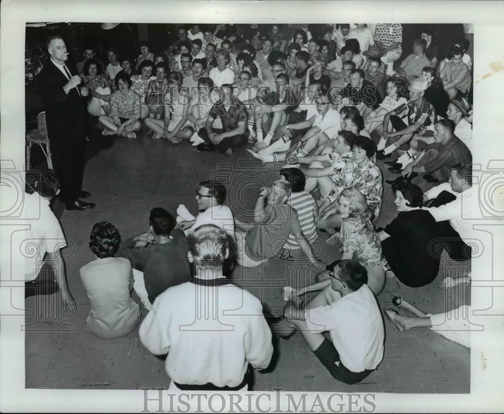 1962 Press Photo Boundless Energy moved senior class of Parkrose High ...