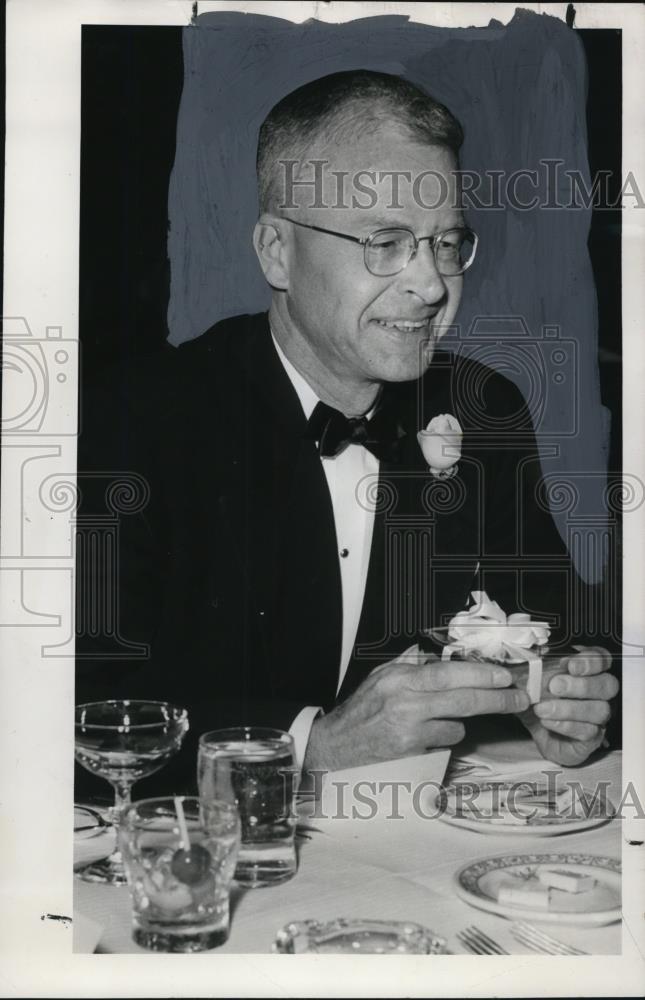 1966 Press Photo Sam Lee,past president of Multnomah Atletic Club - ora56012 - Historic Images