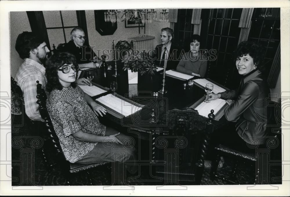 1979 Press Photo Group with founder of of Oregon DES Action branch - orb64395 - Historic Images