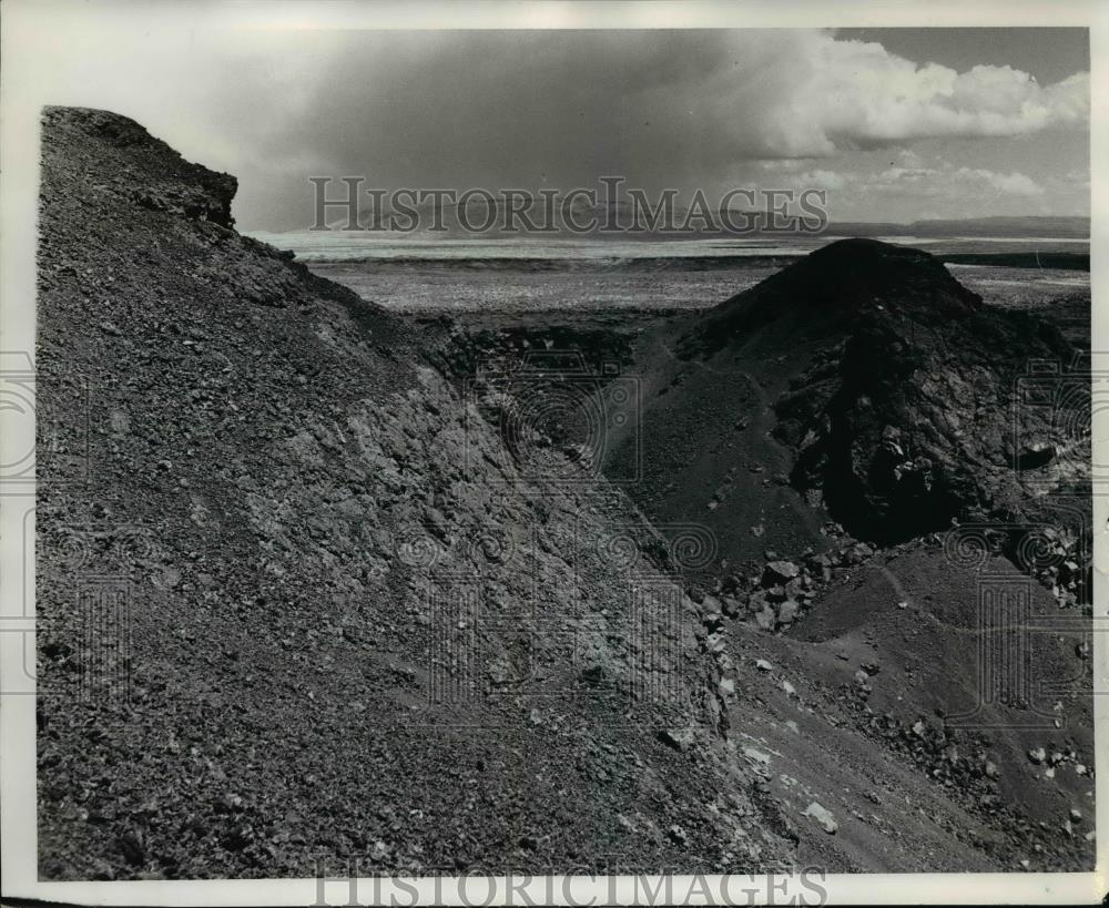 1969 Press Photo Lava lies ecological island left by flows. - orb59415 - Historic Images