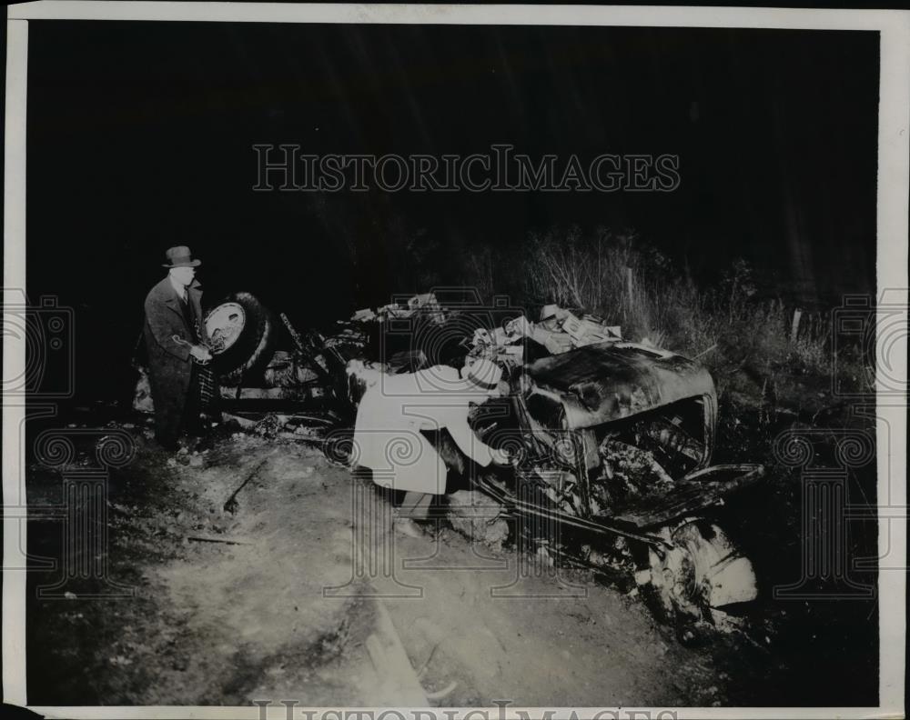 1938 Press Photo Truck collided with another car near San Luis Obispo California - Historic Images