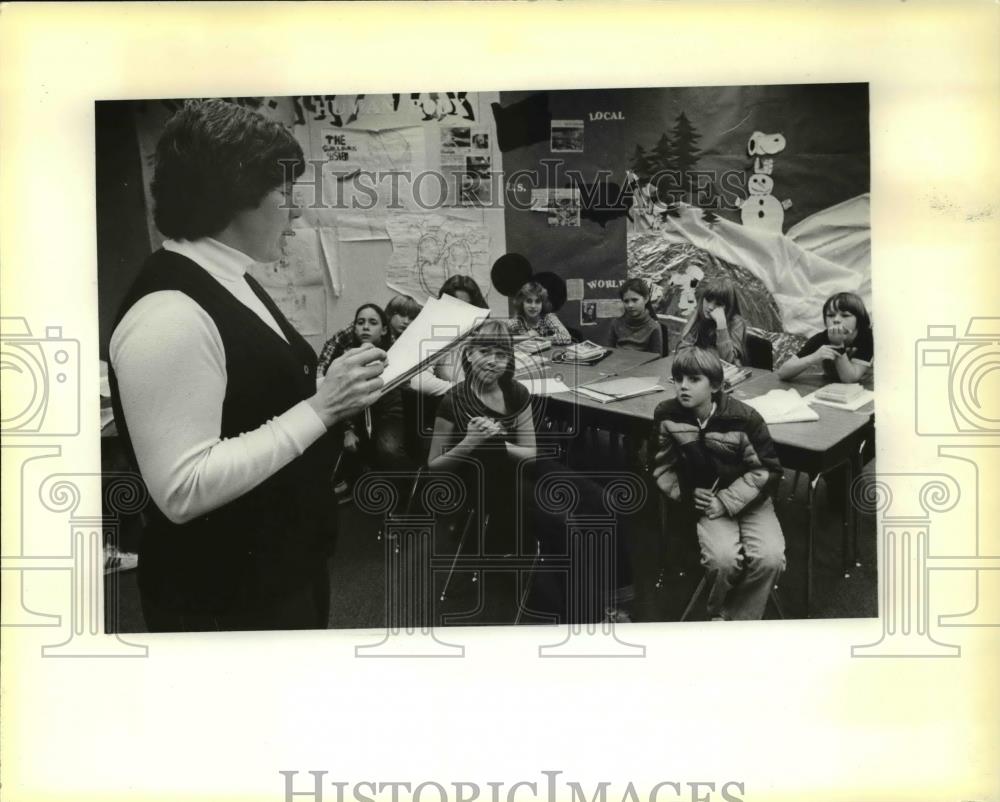 1980 Press Photo Now a teacher--Former Olympic skier Jean Saubert who won - Historic Images