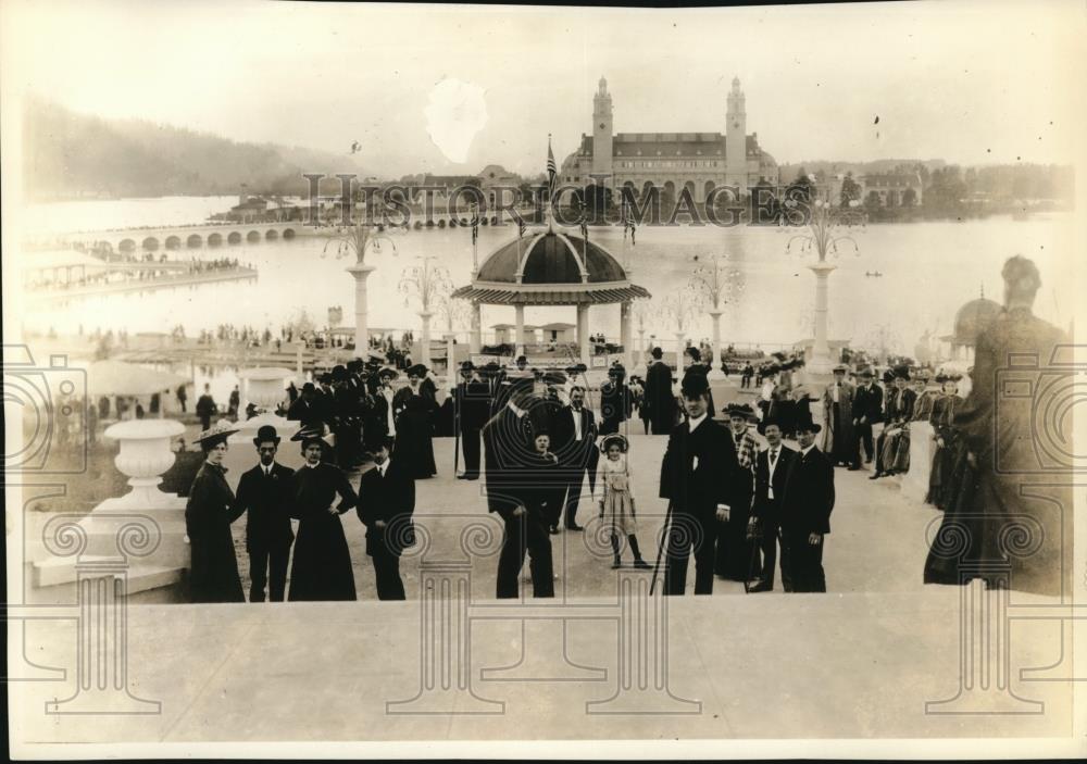 1934 Press Photo Grand Staircase Lewis &amp; Clark Fair - orb28223 - Historic Images