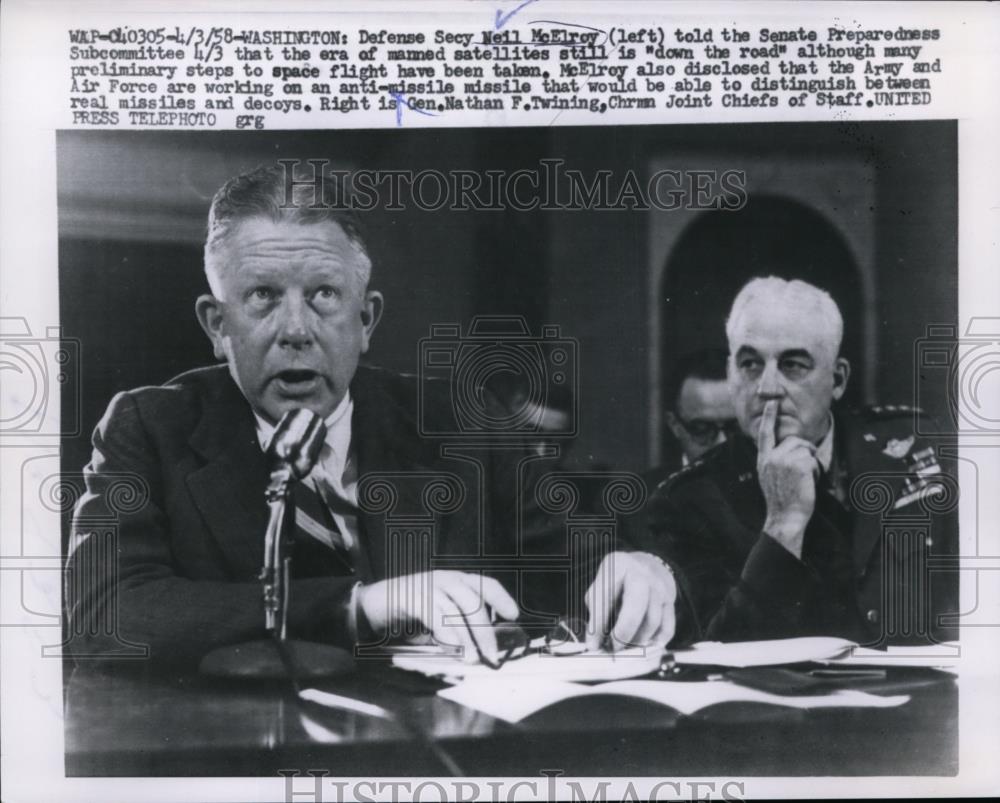 1958 Press Photo Neil McElroy U.S Defense Secretary and Gen Nathan F. Twining - Historic Images