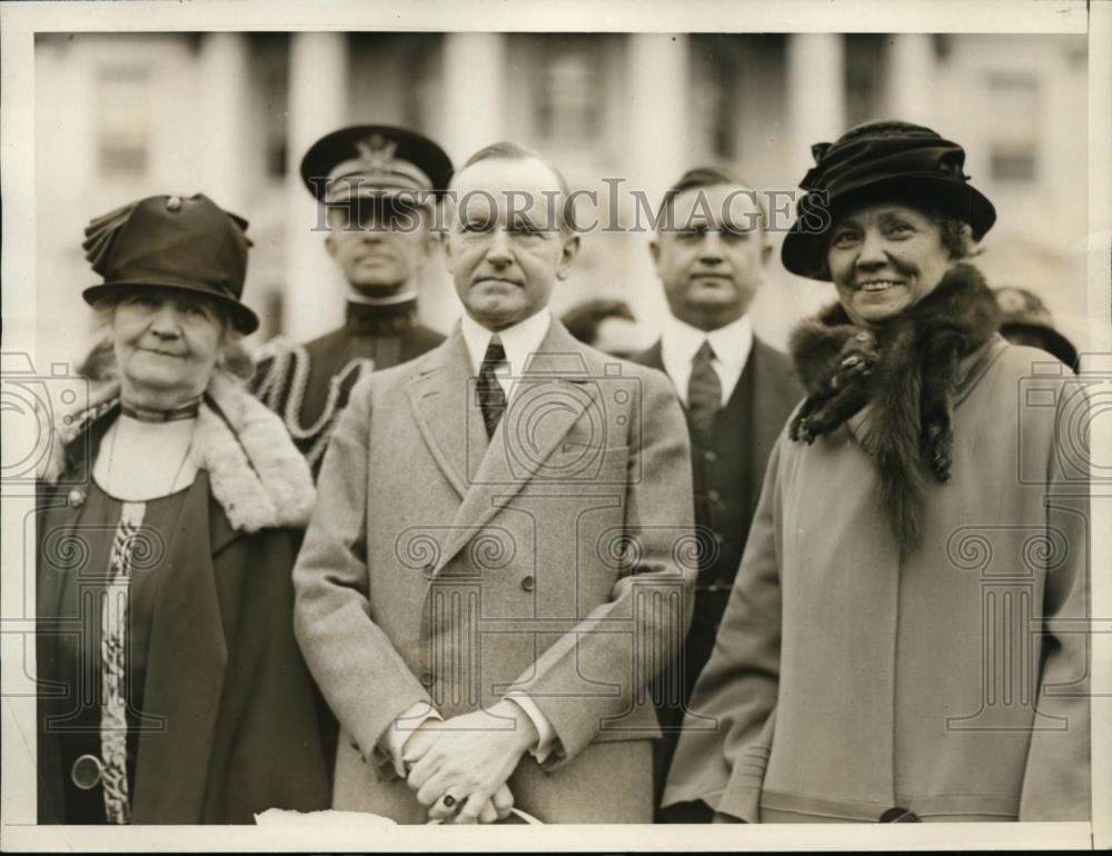 1926 Press Photo Pres. Coolidge with members of National Law Enforcement Body - Historic Images