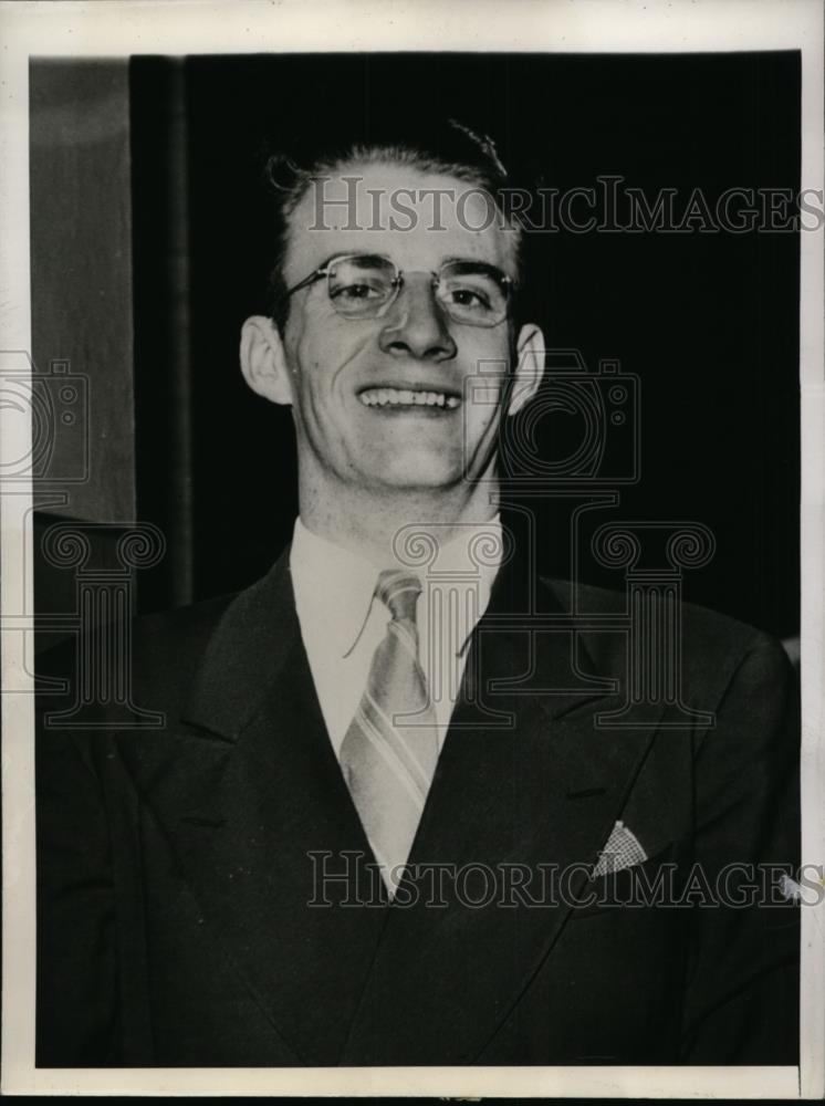 1944 Press Photo Richard Vincent On Trial For Murder - nee88420 - Historic Images