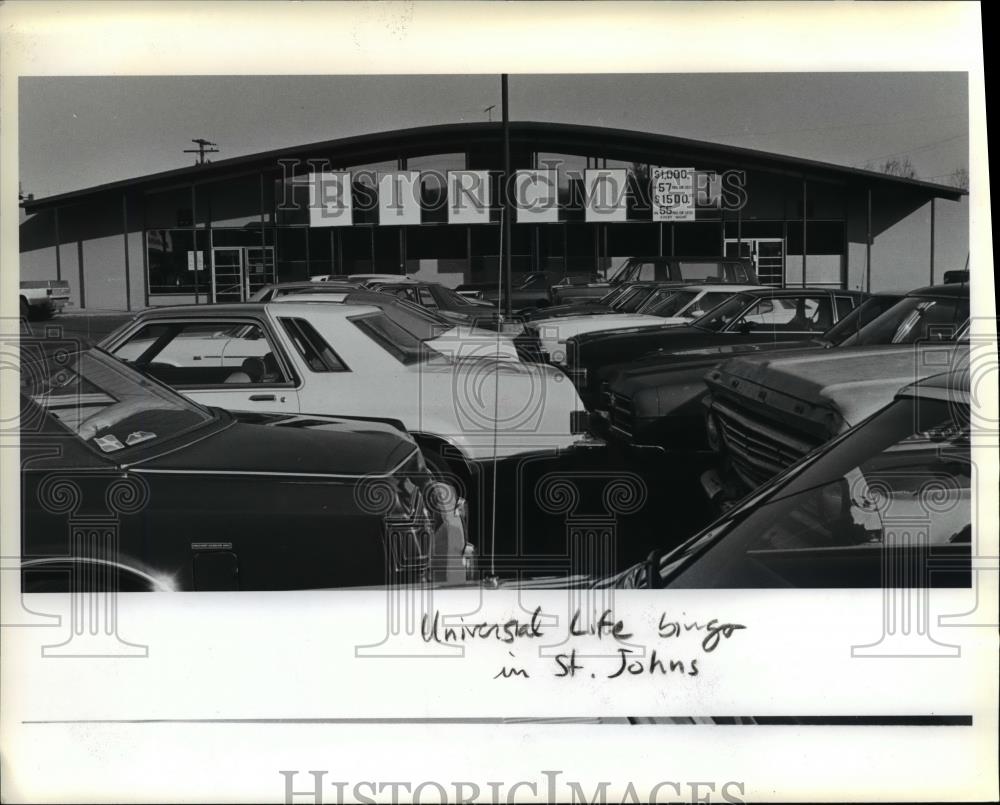 1983 Press Photo Cars Crowd To Play Lombard Bingo Operated By The Church Of Life - Historic Images