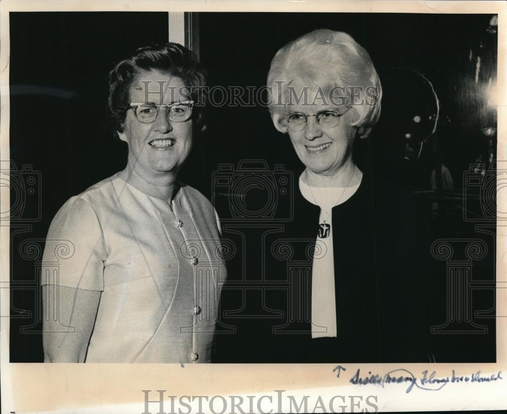 1969 Press Photo Sister Flora Mary McDonald honored by UP Alumni Association - Historic Images