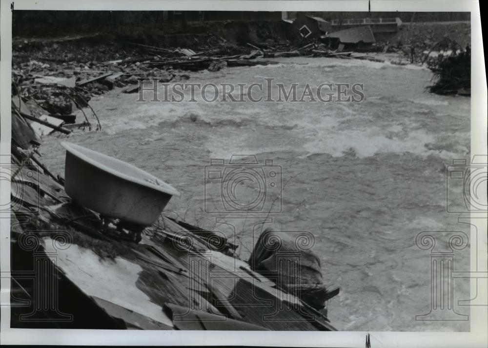 1965 Press Photo Zigzag Along Still Creek, Homes Were Stripped Away By Flood - Historic Images