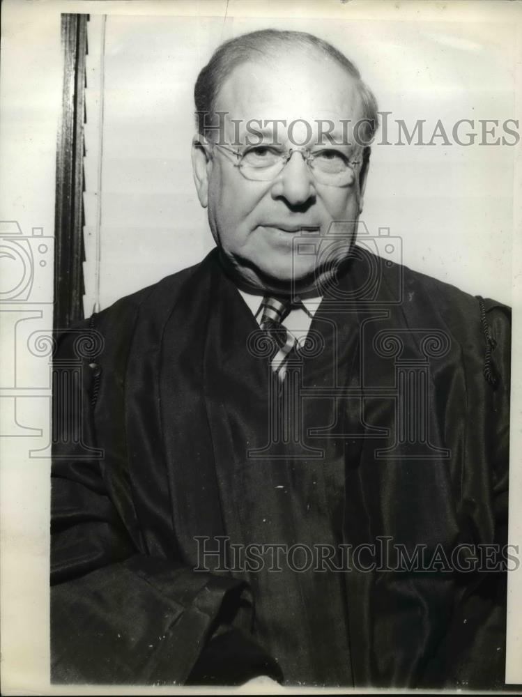 1940 Press Photo Portrait Of Judge Joseph Sabatt - nee91106 - Historic Images