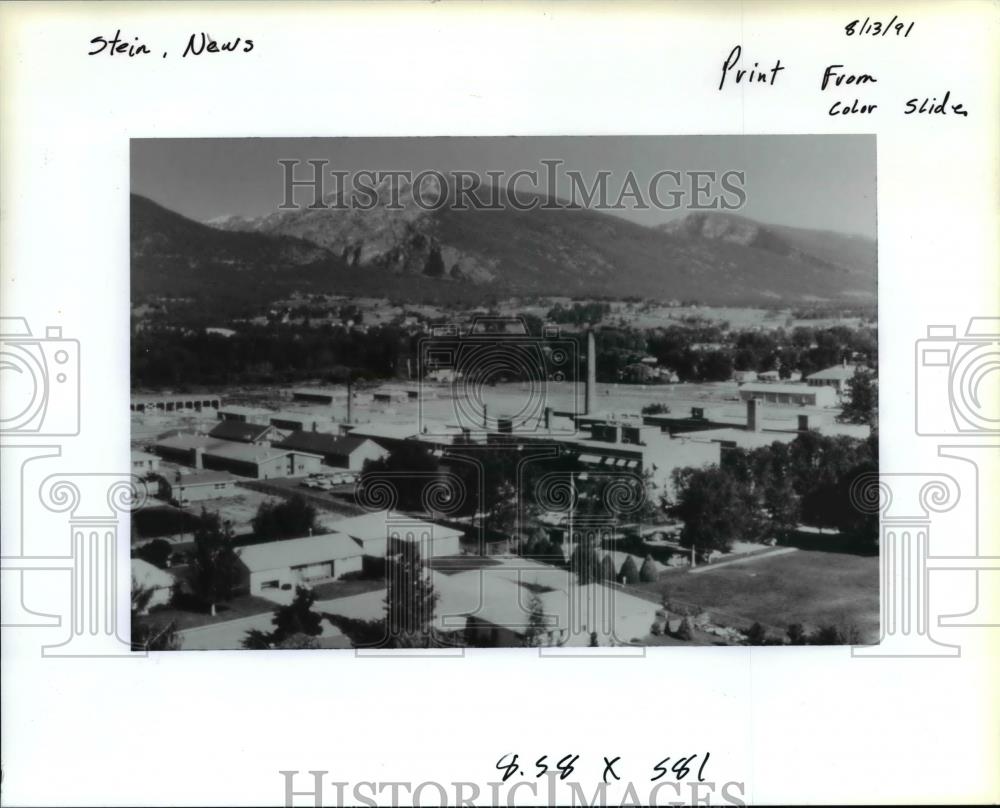 1991 Press Photo Rocky Mountain Laboratories in Hamilton Montana orb Historic Images