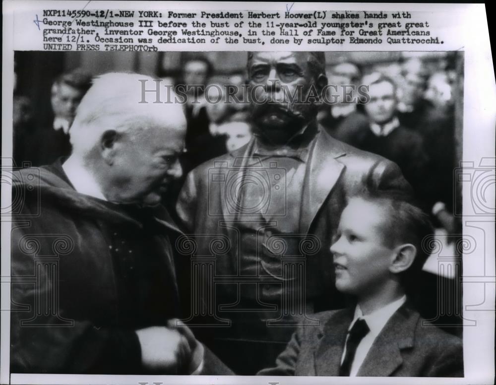 1957 Press Photo Herbert Hoover shakes hands with George Westinghouse III - Historic Images