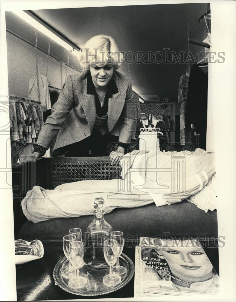 1979 Press Photo Susan Neiman Markewitz Owns West Shop - ora55574 - Historic Images