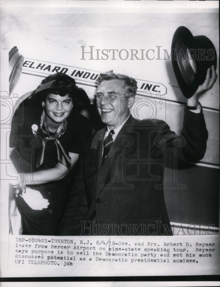 1958 Press Photo NJ Governor &amp; Mrs Robert Meynerat Mercer airport in Trenton - Historic Images