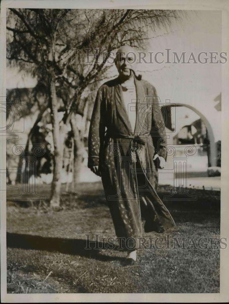 1936 Press Photo Gov. Herbert H Lehman at the California Resort Vacationing - Historic Images