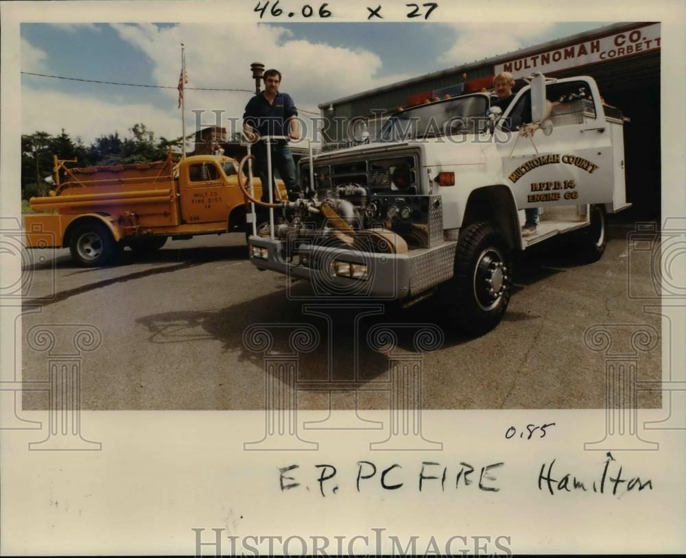 1988 Press Photo Fire Department equipment-Oregon - orb66657 - Historic Images