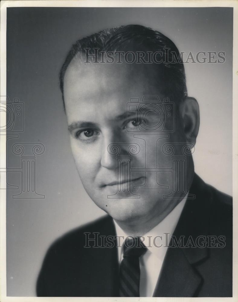1965 Press Photo Robert E Marsh Appointed Manager OF Swift &amp; Co Meat Plant - Historic Images