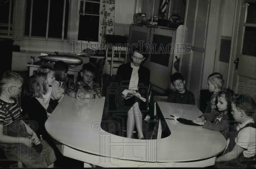 1949 Press Photo Oregon Blind School - orb63291 - Historic Images