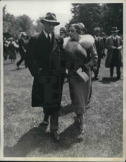 1934 Press Photo Henry C Phipps & Mrs Isabel Dodge Sloane at Belmont NY races - Historic Images