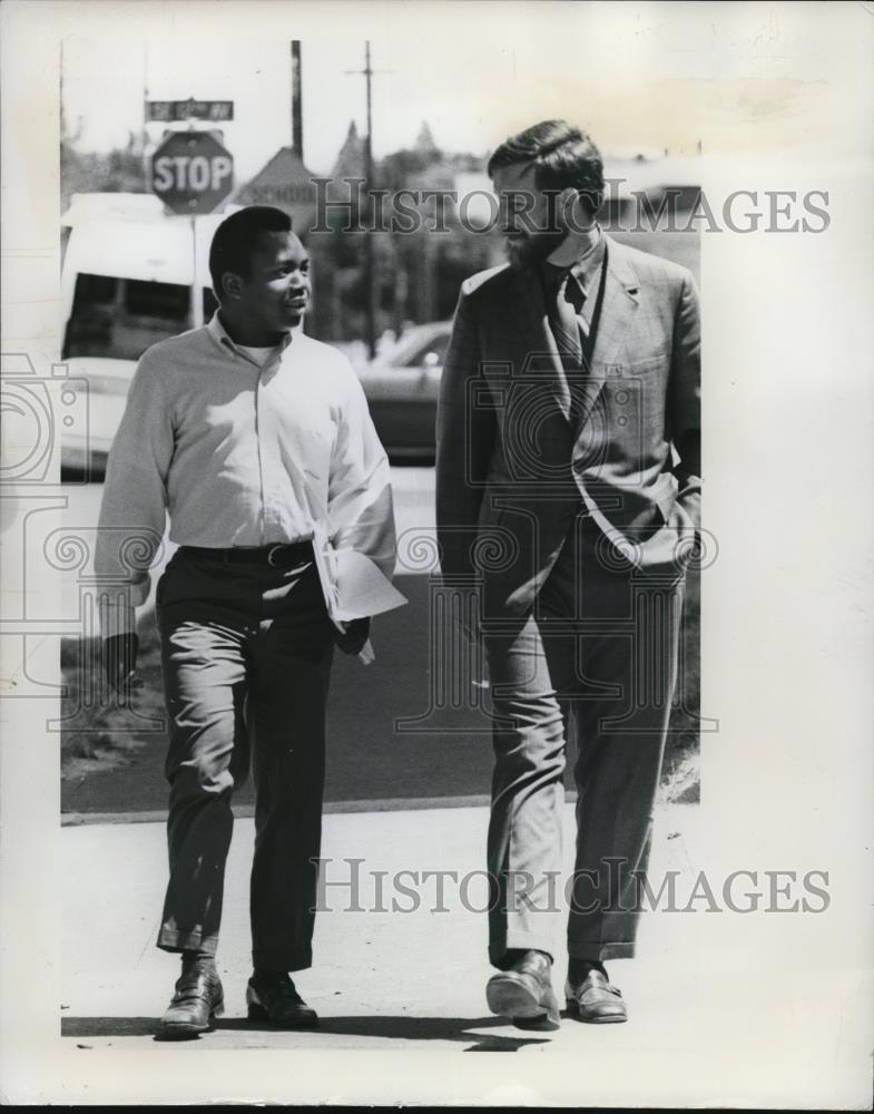 1970 Press Photo Mike Schrunk, John Randolph Admin Youth Development Program - Historic Images