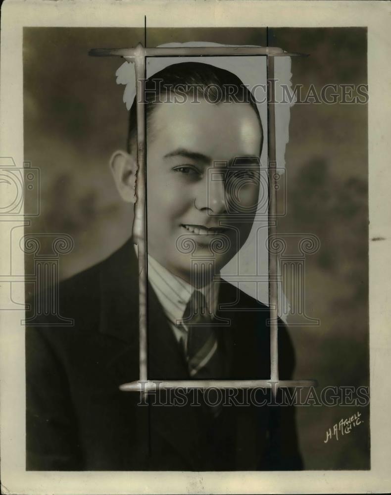 1926 Press Photo Robert E Hickey - nee89893 - Historic Images