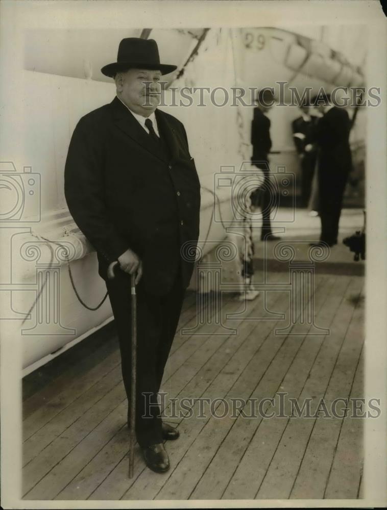 1929 Press Photo Baron Henryde Pothschild Ariving In New York City - nee91280 - Historic Images