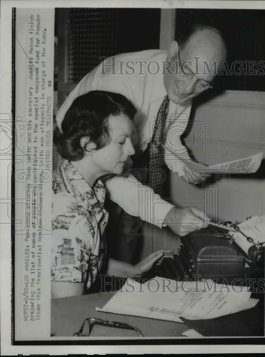 1952 Press Photo Pasadena attorney Dana Smith & secretary Junaita Mason in CA - Historic Images