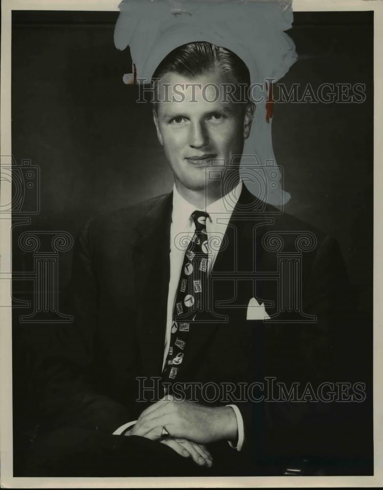 1957 Press Photo Case Tech Trustee Willard Brown - nee90160 - Historic Images