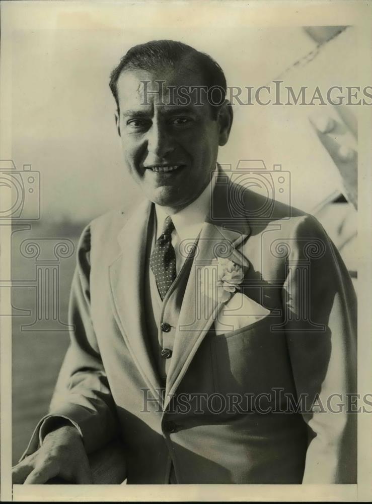 1937 Press Photo Dr.Eric M Matsner New York Gynecologist and Obstetrician - Historic Images