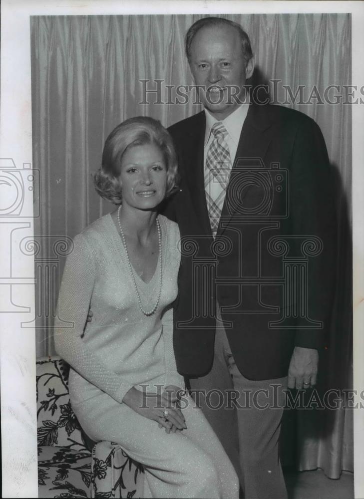 1984 Press Photo Mr & Mrs Wayne Guthrie - spa08693 - Historic Images