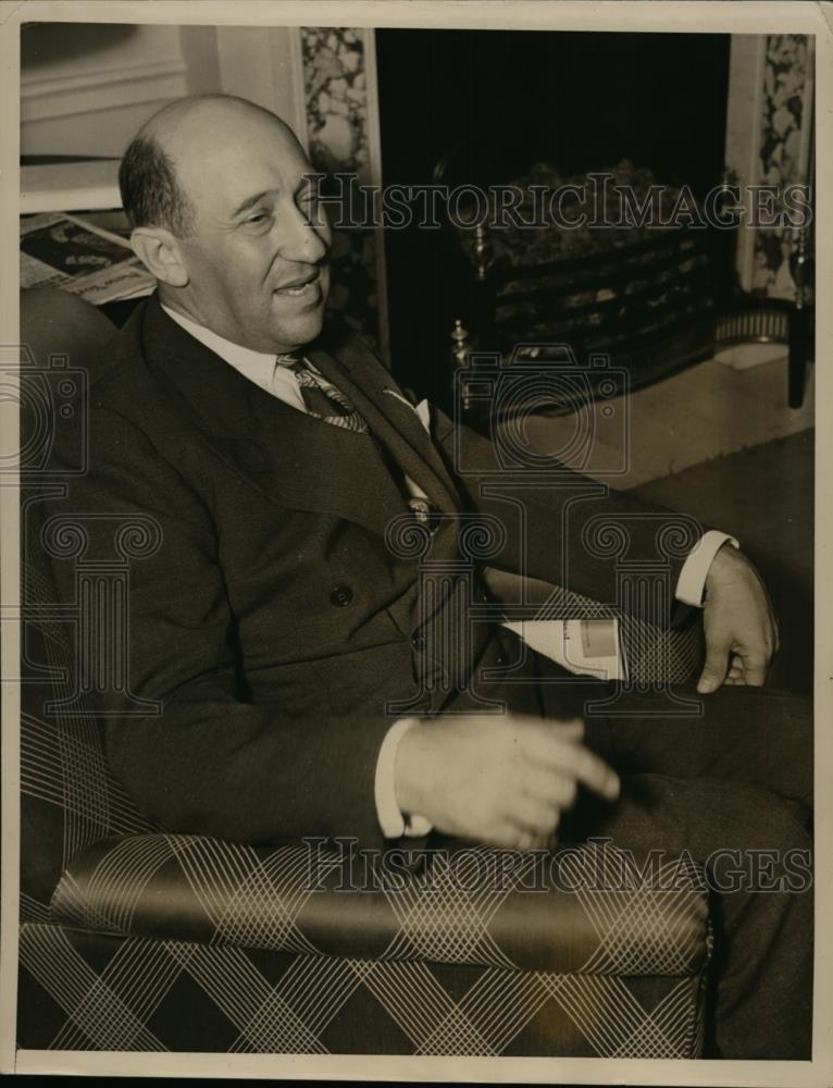 1937 Press Photo Dr. Morris Fishbein As He Was Interviewed - nee88556 - Historic Images