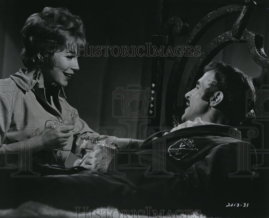 1969 Press Photo Shirley MacLaine in Sweet Charity - cvp80383 - Historic Images