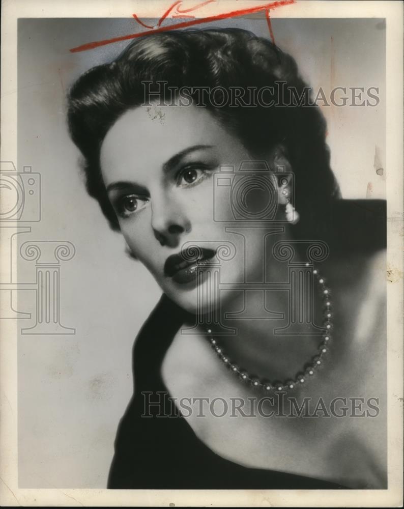 1955 Press Photo Meg Mundy - cvp74831 - Historic Images